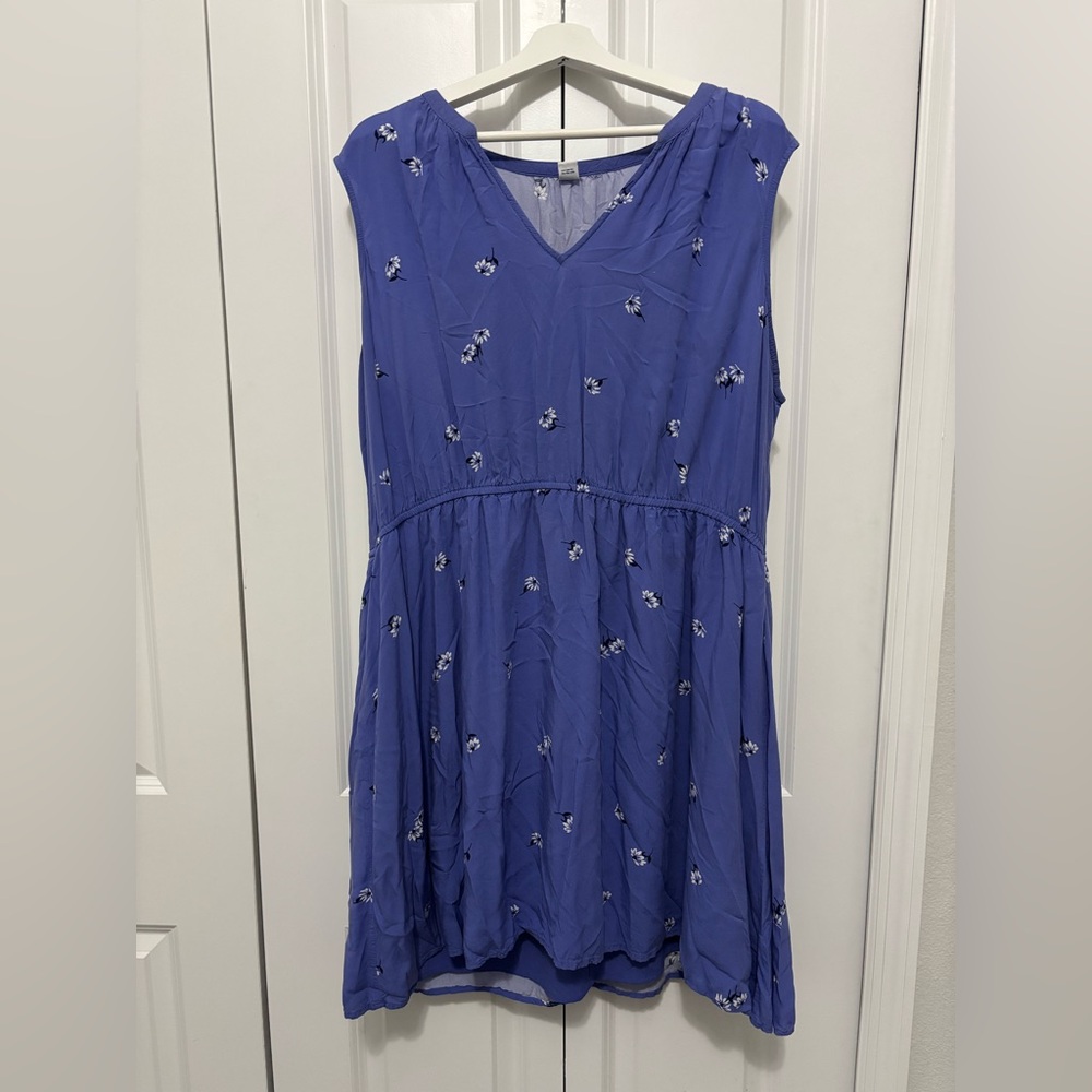 Old Navy Blue Floral Top